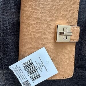 KATE SPADE phoebe medium wallet brand new with tag tan color